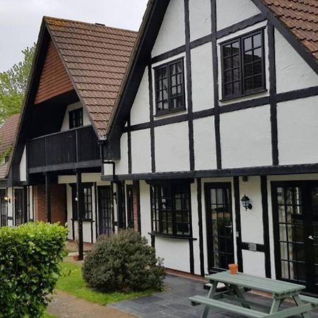 20 Tudor Court " Four Star Aa Accommodation" Χέιλ Εξωτερικό φωτογραφία