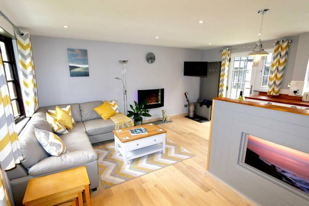 20 Tudor Court " Four Star Aa Accommodation" Χέιλ Εξωτερικό φωτογραφία