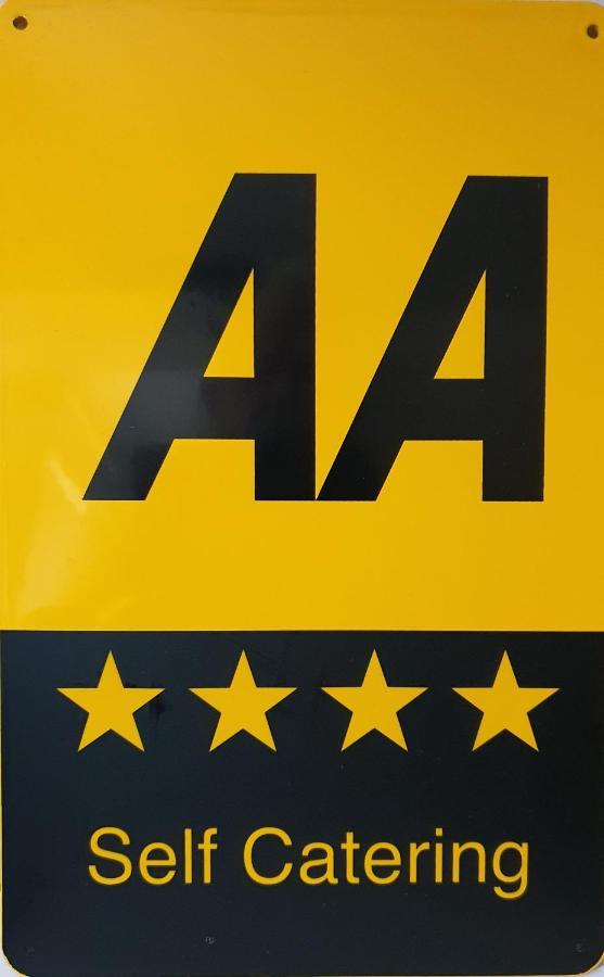 20 Tudor Court " Four Star Aa Accommodation" Χέιλ Εξωτερικό φωτογραφία