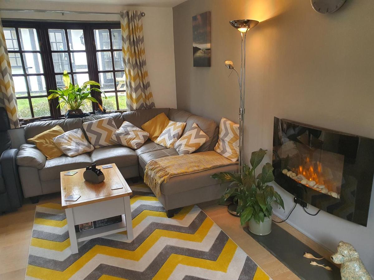 20 Tudor Court " Four Star Aa Accommodation" Χέιλ Εξωτερικό φωτογραφία